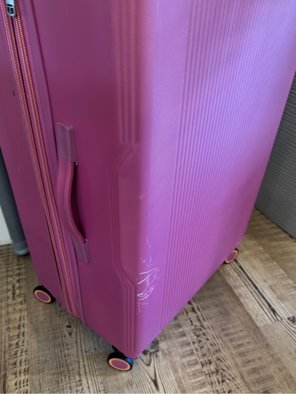 Tag Gateway ✈️🔥 2.0 1 Piece Hard side Spinner Luggage travel bag Large 24 - Picture 8 of 9